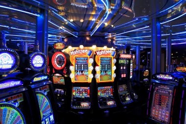 gambar featured game showcase